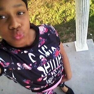 Meet your Posher, Jakeita